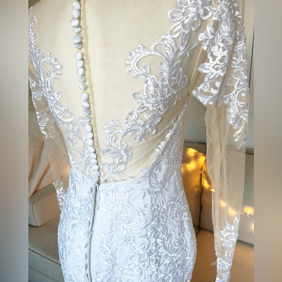 LOVER KISS lace mermaid Wedding dress with fitted inside corset GORGEOUS!!! NEW! - Picture 8 of 16